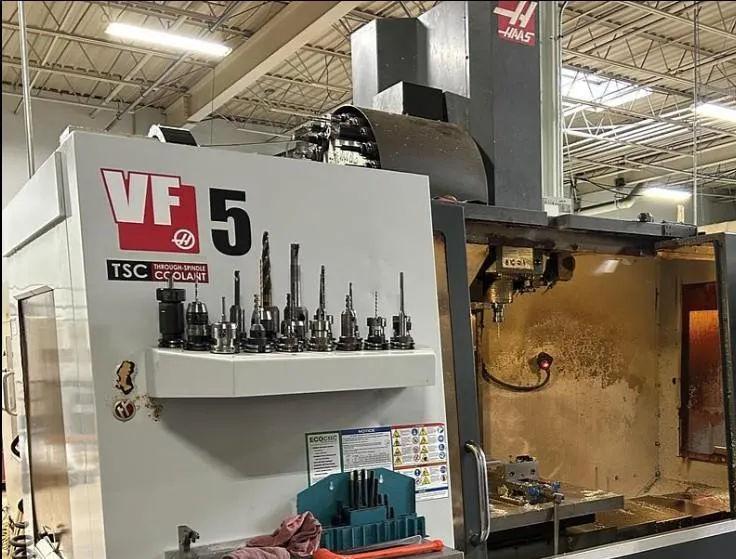 Makino F5 - 5 Axis Vertical Machining Center (2011)