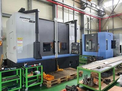 Doosan V8300-2SP (2019)