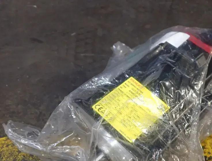 Fanuc A06B0215B100 NEW (2017)