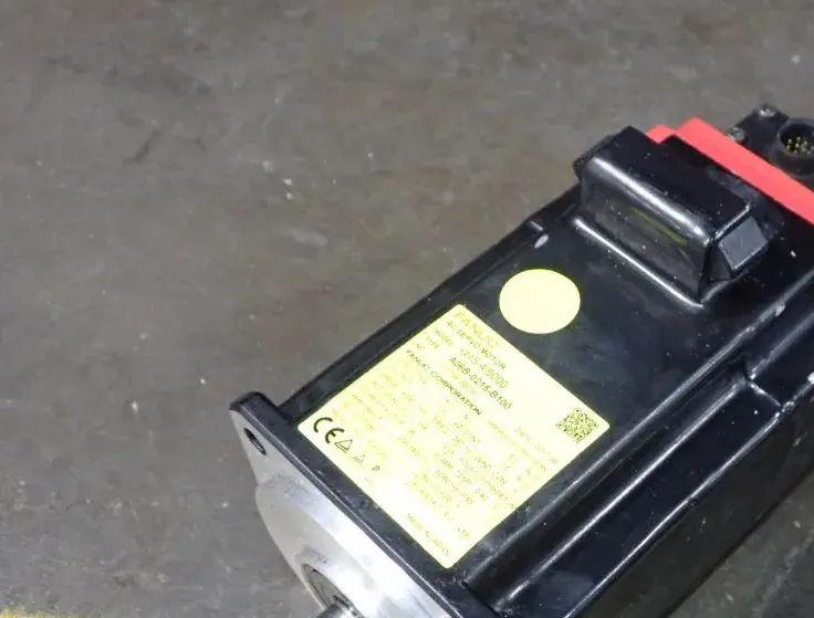 Fanuc A06B0215B100 USED (2017)