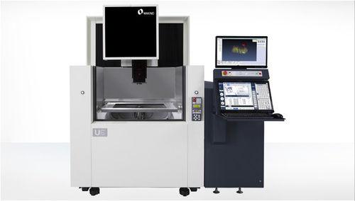 Makino U6