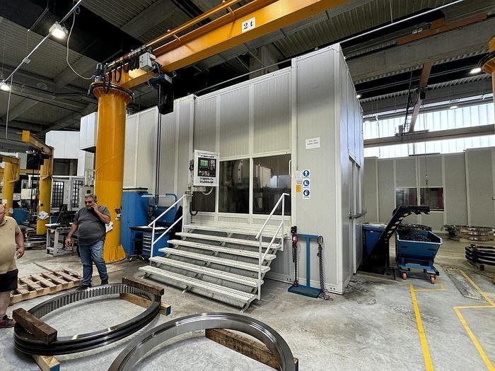 Liebherr L3002 CNC (1982)