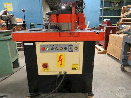 Amada CSHW-220 (1986)