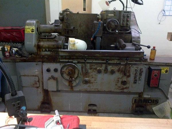 Landis Machine Co 2R