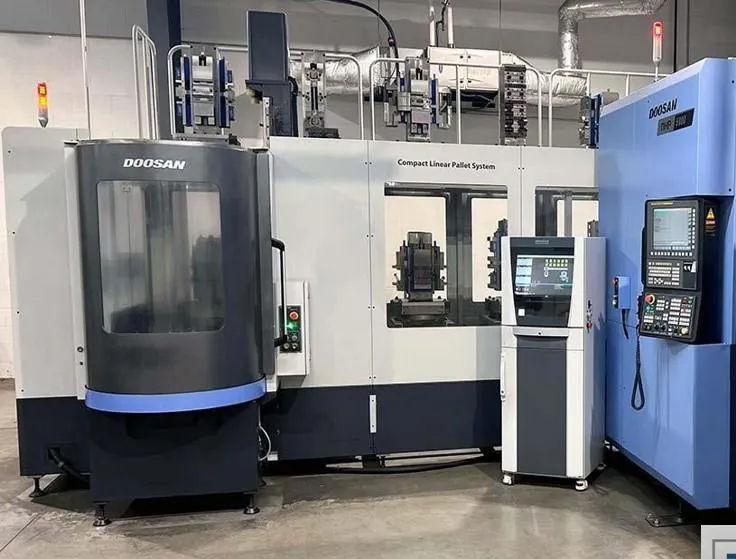 Doosan CNC Horizontal Machining Center with 12 Station Doosan LPS