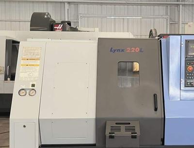 Doosan LYNX-220LC (2006)