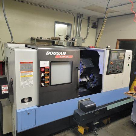 Doosan 300M (2012)