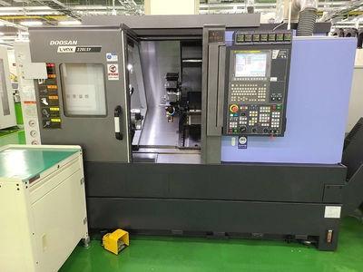 Doosan LYNX 220 LSYC (2015)