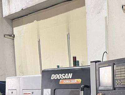Doosan Puma 280M (2011)