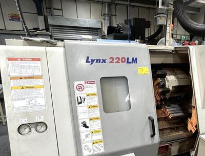 Doosan LYNX 220LM (2006)