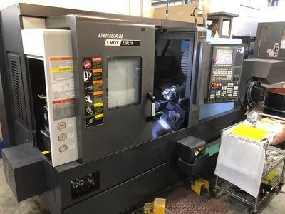 Doosan LYNX 220LSY (2015)