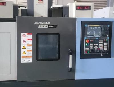 Doosan Puma 400XLB