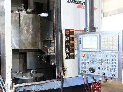 Doosan PUMA 400M (2012)