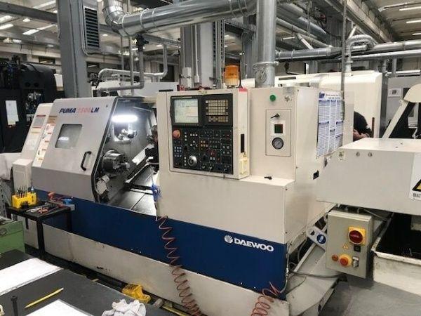 Doosan Puma 2500LM (2004)