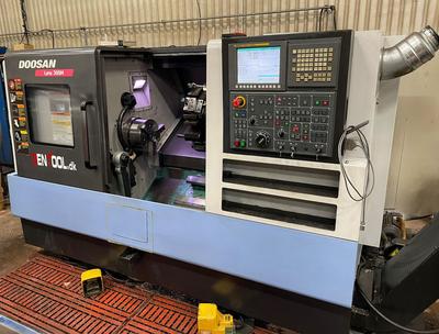 Doosan LINX 300 M (2011)