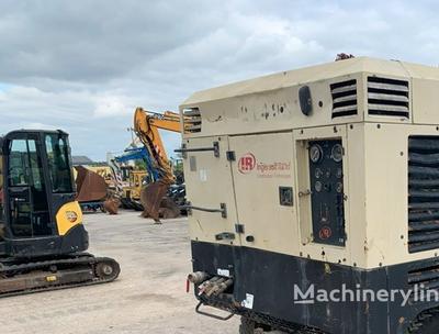 Doosan 12/235 (2008)