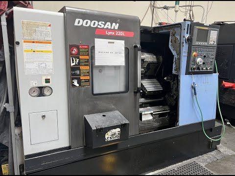 Doosan LYNX 220LC (2007)