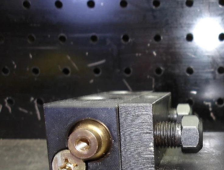 Okuma 1-dot-5-sq-od-cnc-turning-turret-tool-holder-block-lb3000