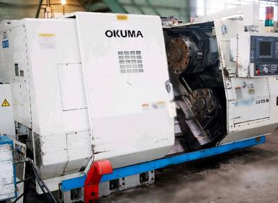 Okuma LU25M 2ST/400 (2000)