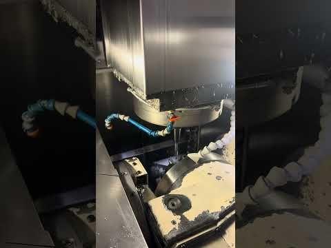 Okuma MILLAC 33TU (2011)