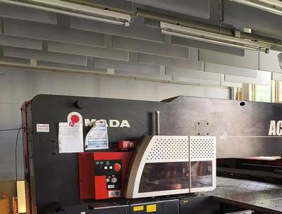 Amada AC2510NT (2008)