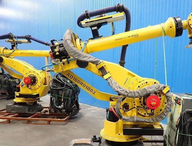 Fanuc M900IA/260L USED (2017)