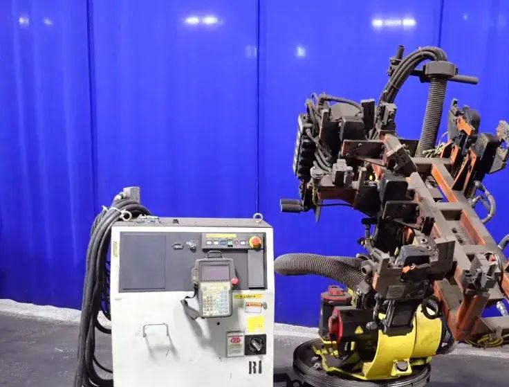 Fanuc R2000IA 165F USED (2004)