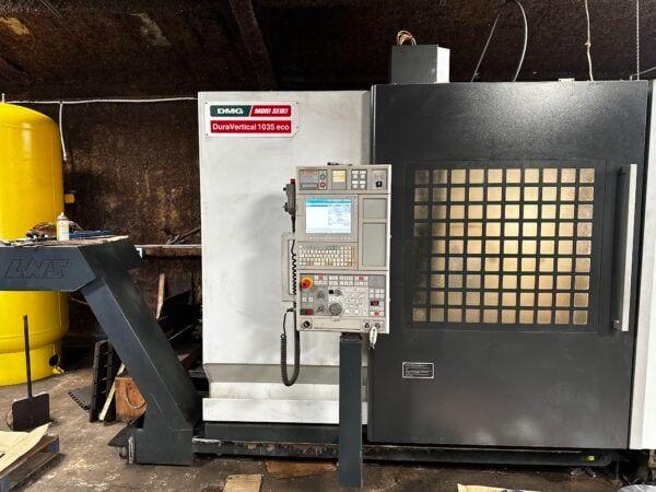 DMG MORI Dura Vertical 1035 ECO VMC (2012)