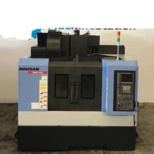 Doosan DNM-400
