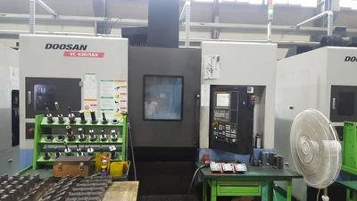 Doosan VC630-5AX (2012)