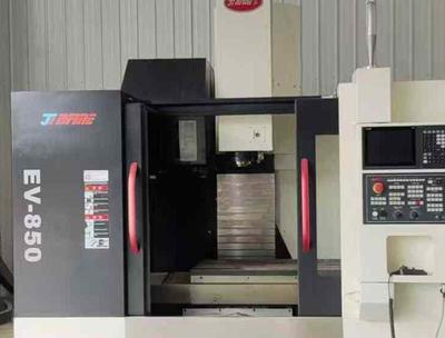 Doosan DNM4050 (2012)