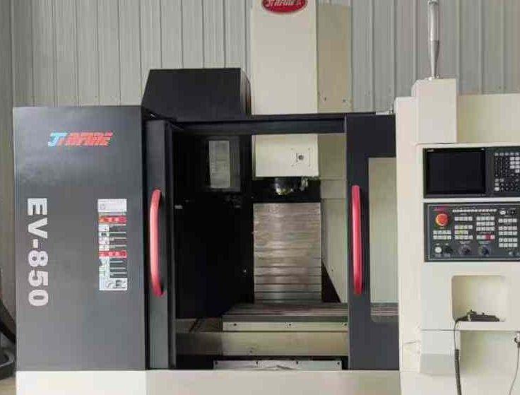 Doosan DNM4050 (2012)