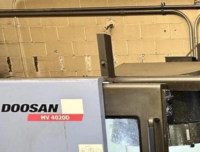 Doosan MV-4020D (2008)