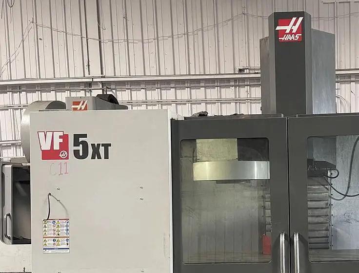 Haas VF-5XT Vertical Machining Center (2014)
