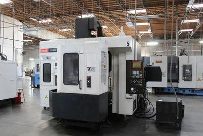Mazak VARIAXIS 500 5X 2APC (2004)