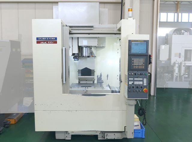 Okuma MILLAC-44V (2006)