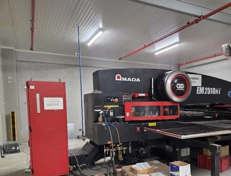 Amada EM2510NT (2005)