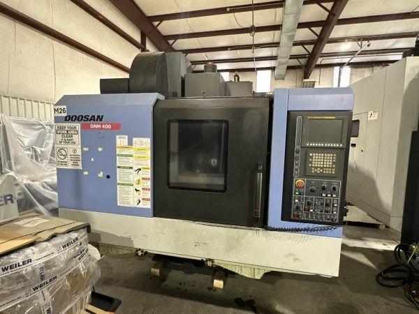 Doosan dnm400vc cnc vertical machining center (2010)