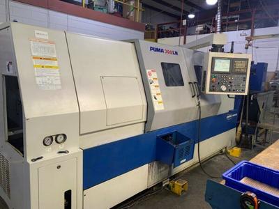 Doosan puma 300lmb cnc lathe (2005)