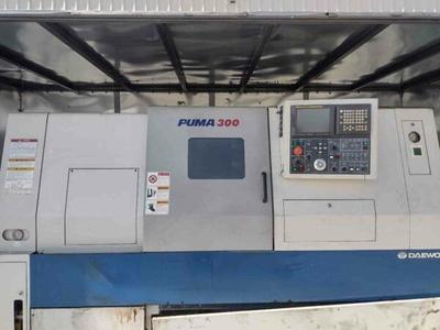 Doosan daewoo puma 300 cnc lathe (2002)