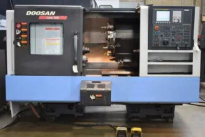 Doosan LYNX 300 (2011)