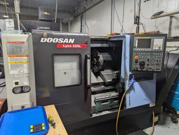 Doosan lynx 220 lc cnc lathe (2014)