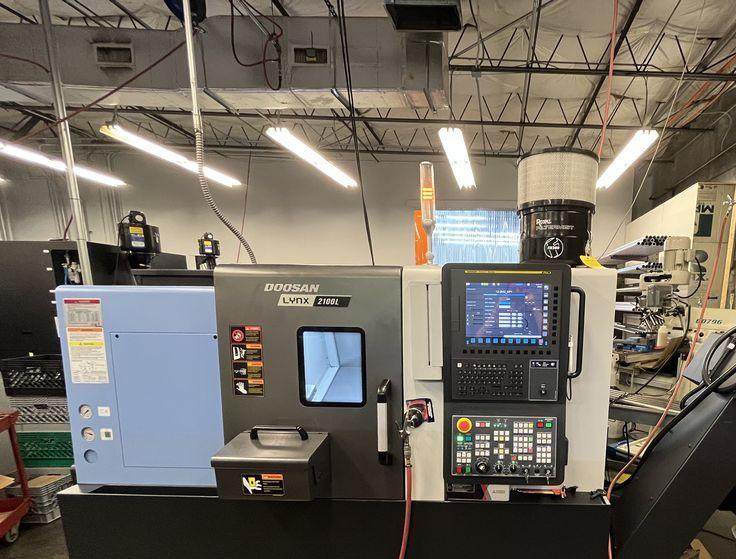Doosan lynx 2100l cnc lathe turning center (2021)