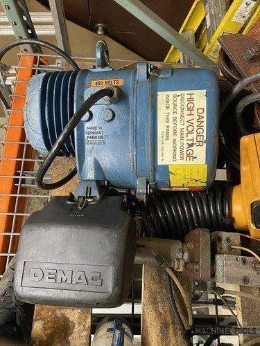 Emag 275 LBS MAX CAPACITY 460V 3PH 48 FT/MIN HOIST W/CONTROL SWITCH TESTED