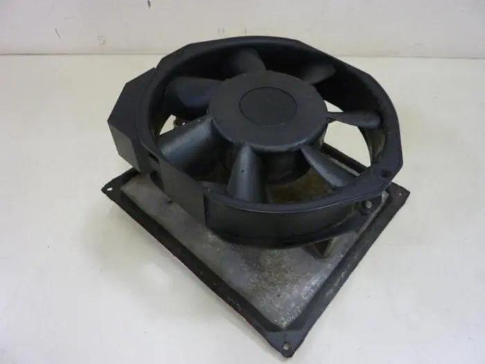 Fanuc A05B-2051-C902