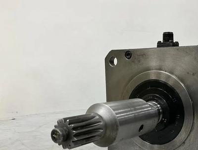 Fanuc R-2000IA (2004)