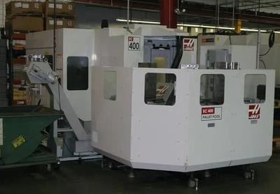Haas EC 400 PALLETPOOL Year (2006)