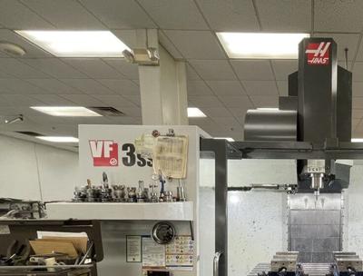 Haas vf 3ssyt cnc vertical machining center (2010)