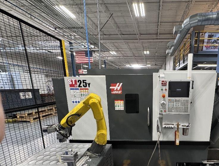 Haas st 25y cnc lathe w robot (2022)