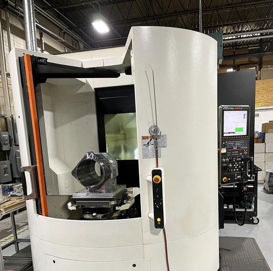 Mazak VARIAXIS i-600 (2013)
